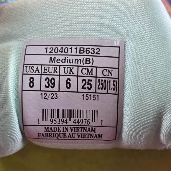 Brooks x Adam Dalton Blake Trace 3 Run Proud Shoes Pink Wmn's 8 Flaw - Picture 10 of 11